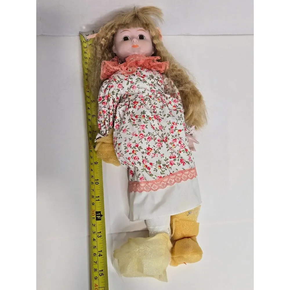 Vintage Interpur Country Porcelain Doll | 15